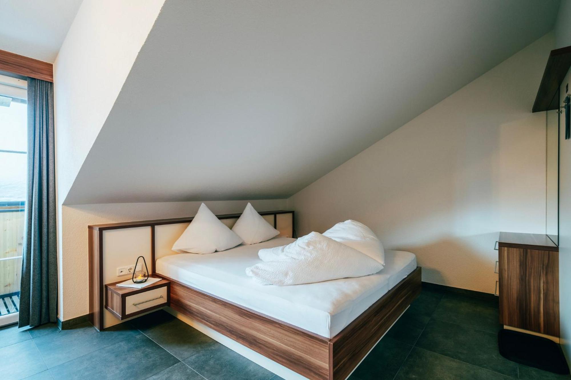 Tillga Glueck - 4 Stars Obertilliach Exteriér fotografie